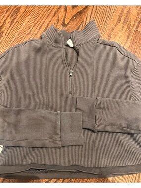 KOTN Women’s Cropped Ribbed Half-Zip Shirt Gray Size Small